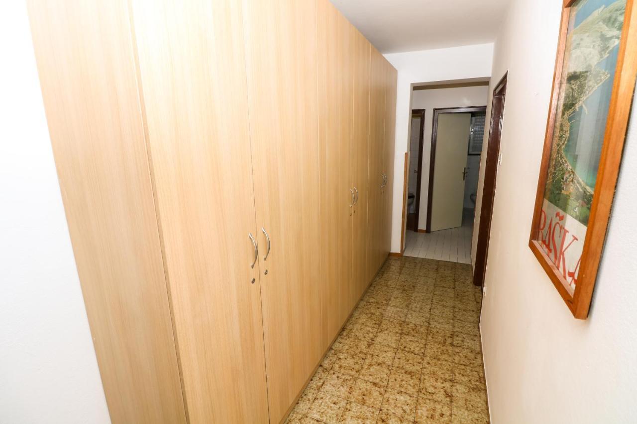Apartments Magasic With Terrace باشْكا المظهر الخارجي الصورة