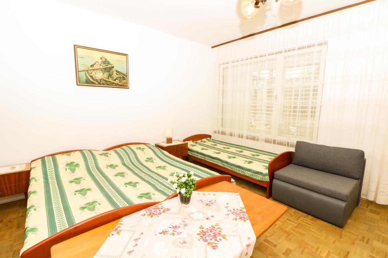 Apartments Magasic With Terrace باشْكا المظهر الخارجي الصورة