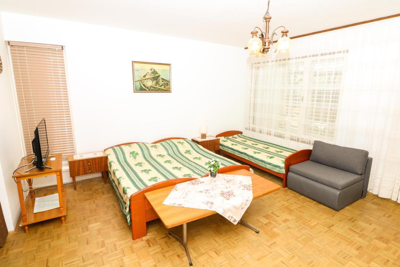 Apartments Magasic With Terrace باشْكا المظهر الخارجي الصورة