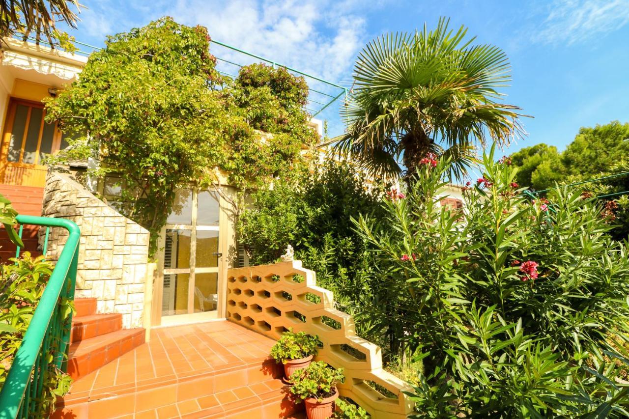 Apartments Magasic With Terrace باشْكا المظهر الخارجي الصورة