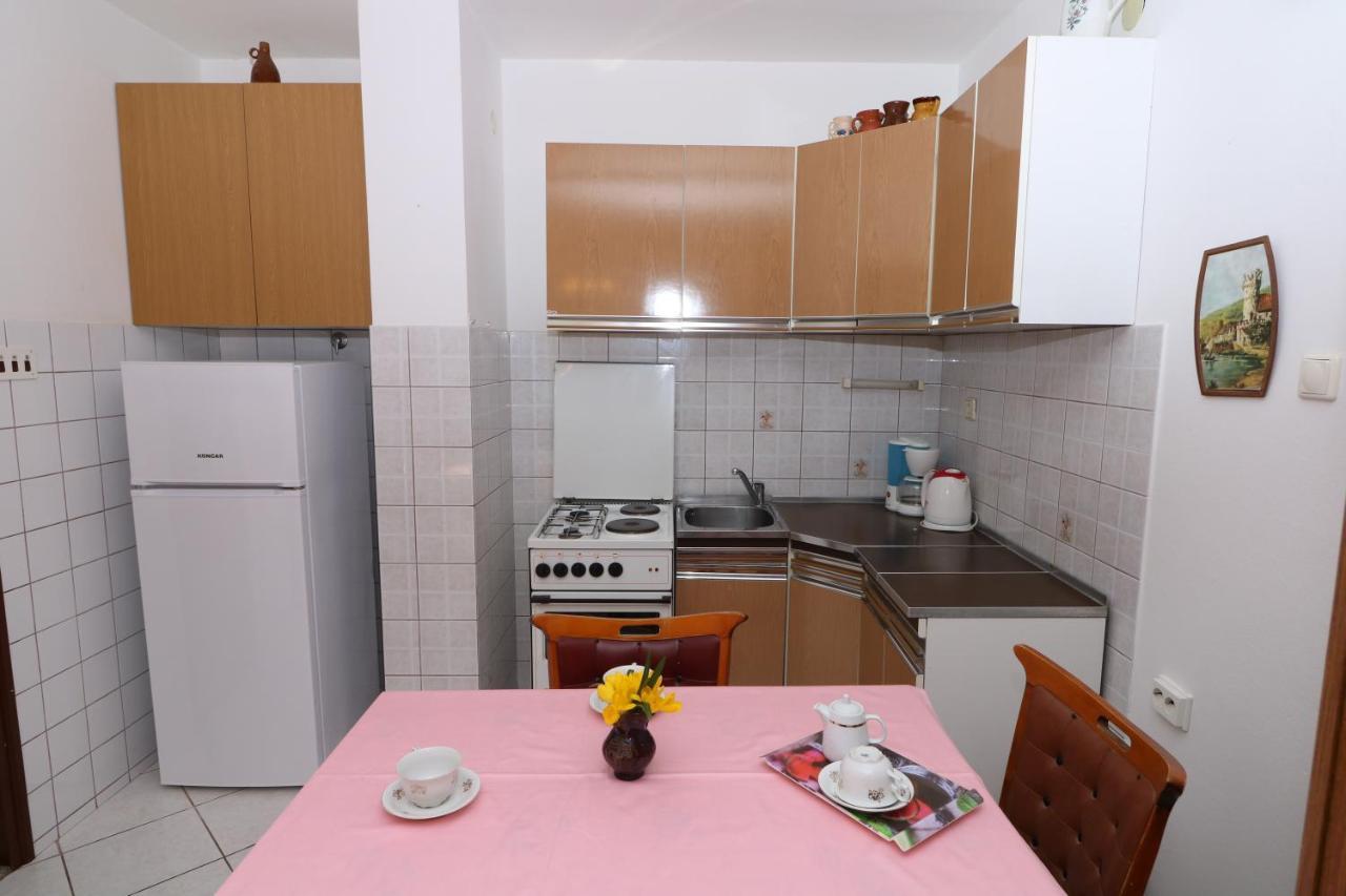 Apartments Magasic With Terrace باشْكا المظهر الخارجي الصورة